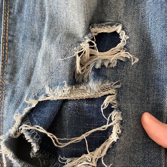Cropped Skinny Distressed Jeans Size 7 Cotton Blend Multi Button - Picture 14 of 15